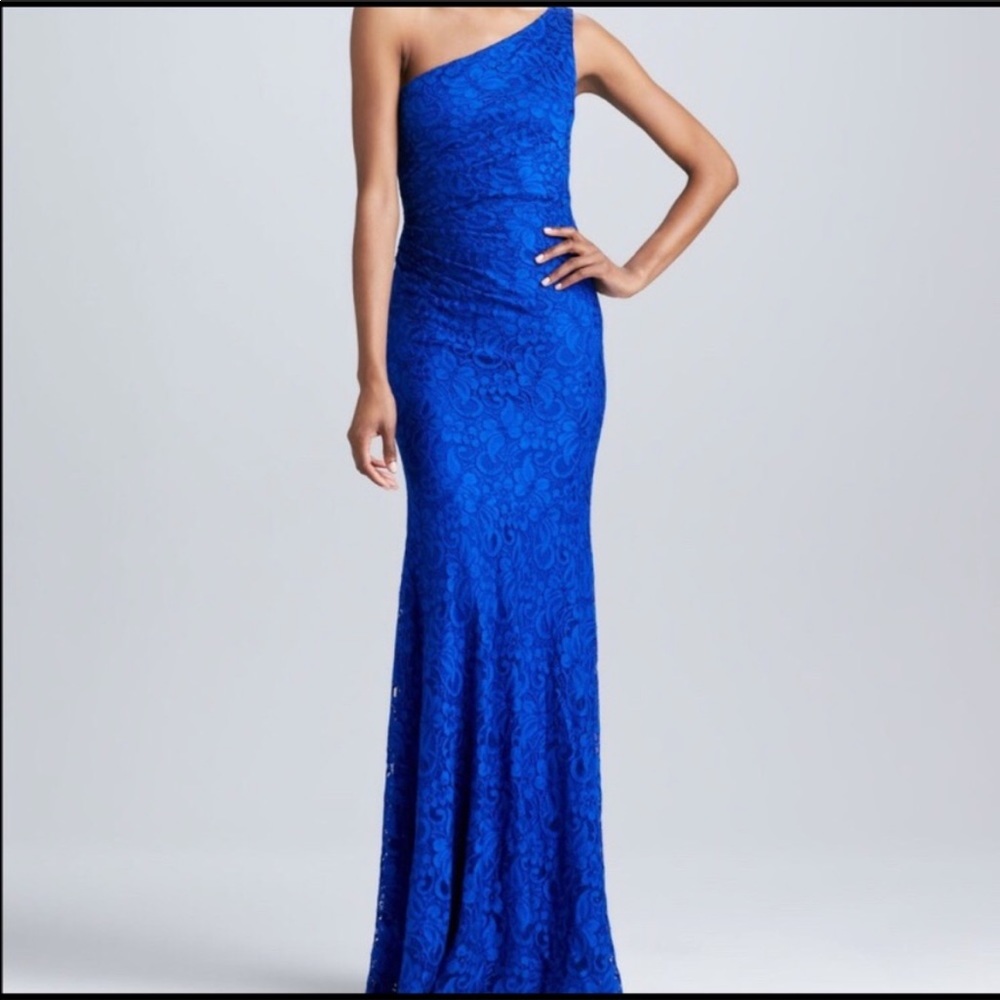 David Meister One shoulder Gown